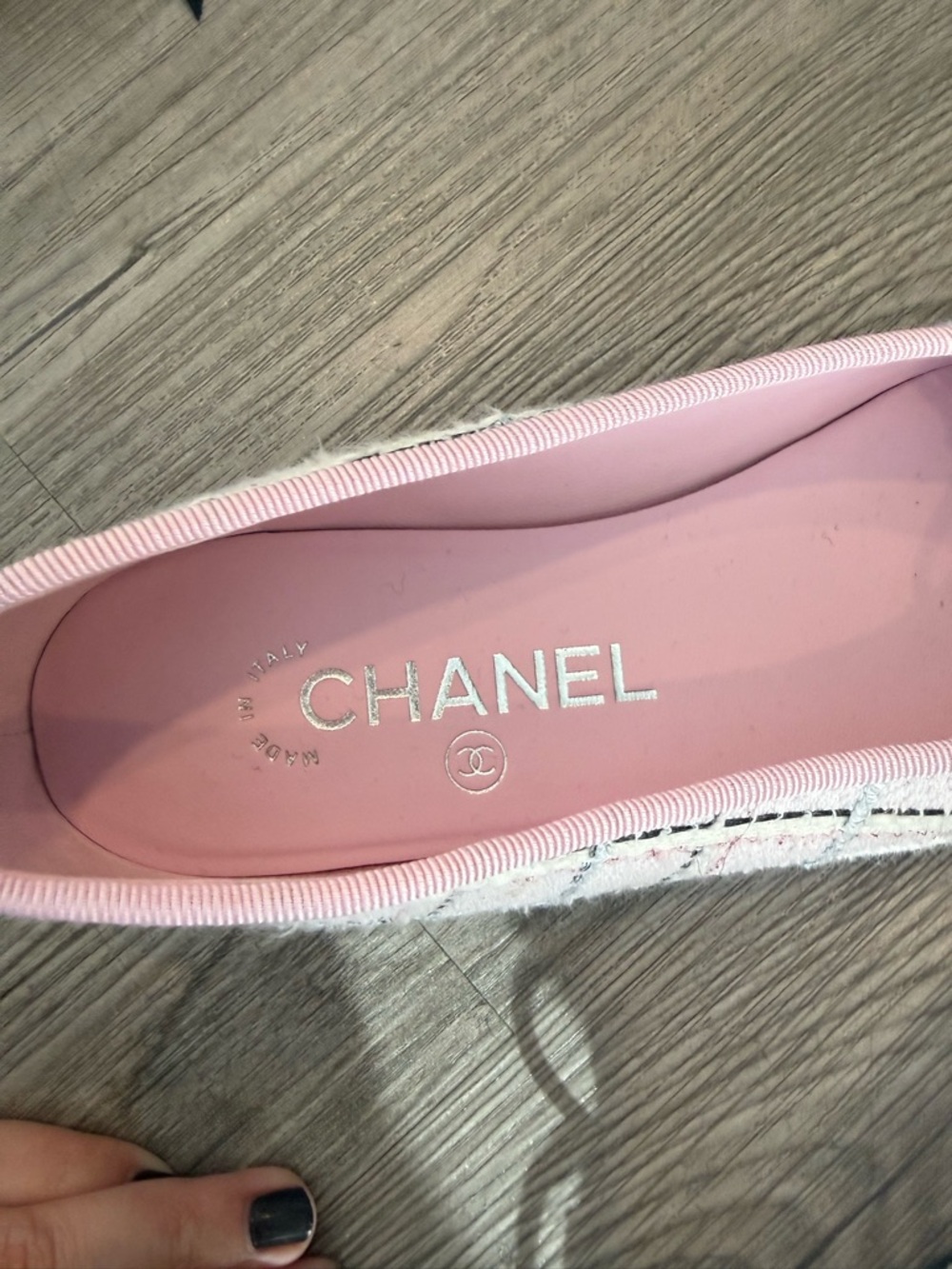 Chanel Pink and White Tweed CC Cap Toe Bow Ballet Flats - Picture 13 of 14